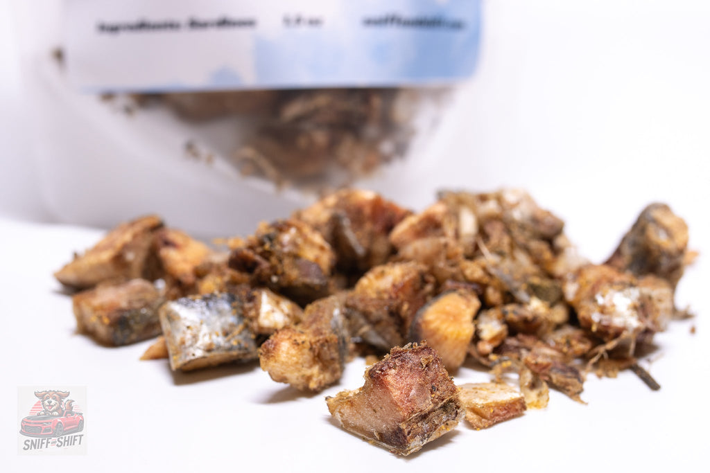 Freeze-Dried Whole Sardines: Fish Treats for Dogs & Cats